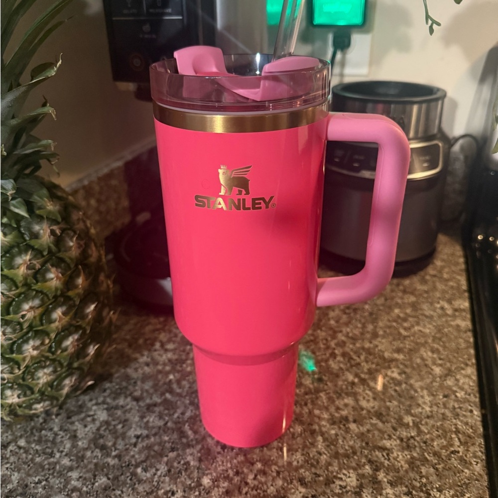 Stanley Pink Tumbler with Handle